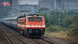 रेलवे का टिकट दिखाने में चूक पड़ेगी भारी, स्क्रीनशॉट नहीं चलेगा; मोबाइल में लाइव टिकट रखना अनिवार्य